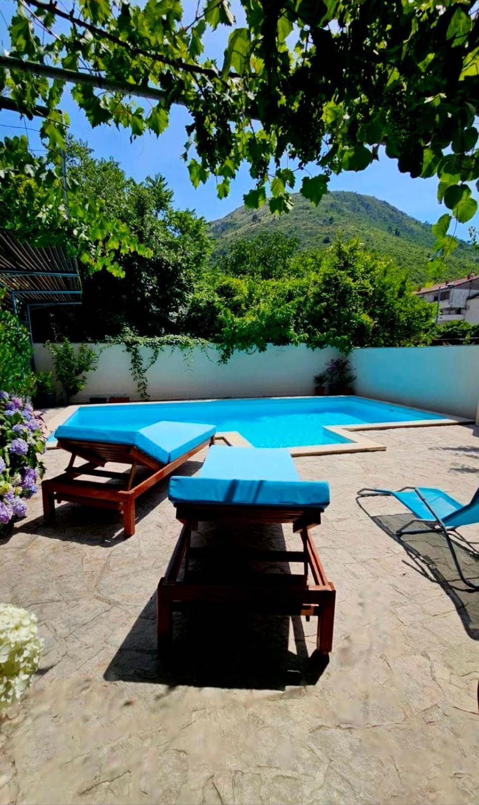 Lovely House With Swimming Pool Mostar Ngoại thất bức ảnh